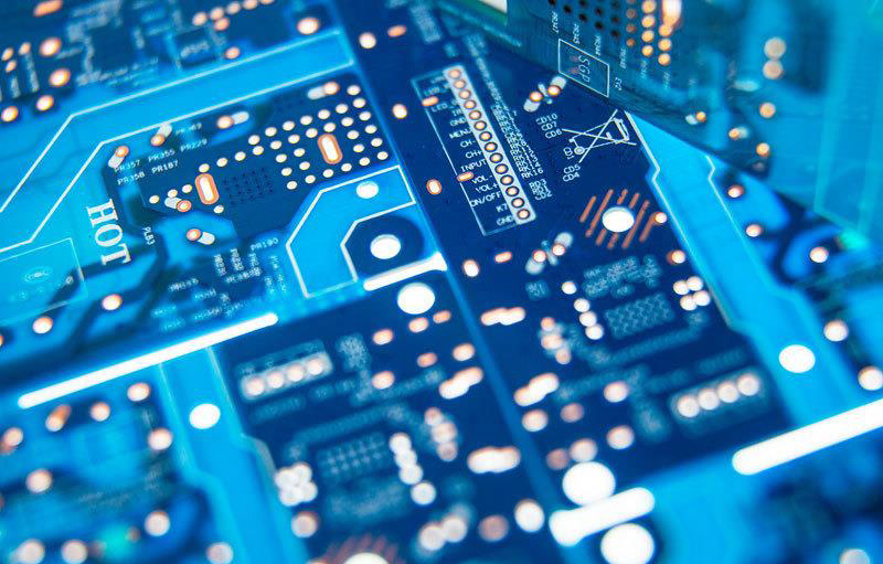 快(kuài)速PCB原型打樣